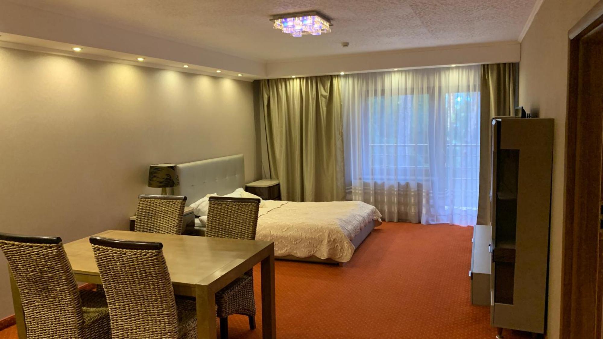 Laguna Resort Spa Августув Экстерьер фото